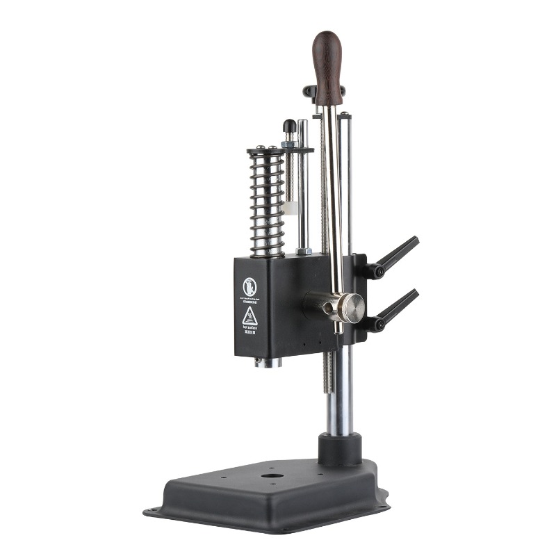Leather Cutting Die Press - آلة يدوية صغيرة لختم الجلد من