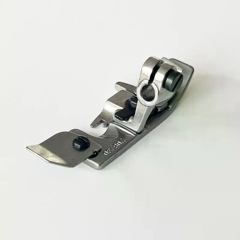 208730 قدم ضاغطة مرنة ضيقة الل - مراجعة Overlock Sewing Machine 4 Thread وسعره