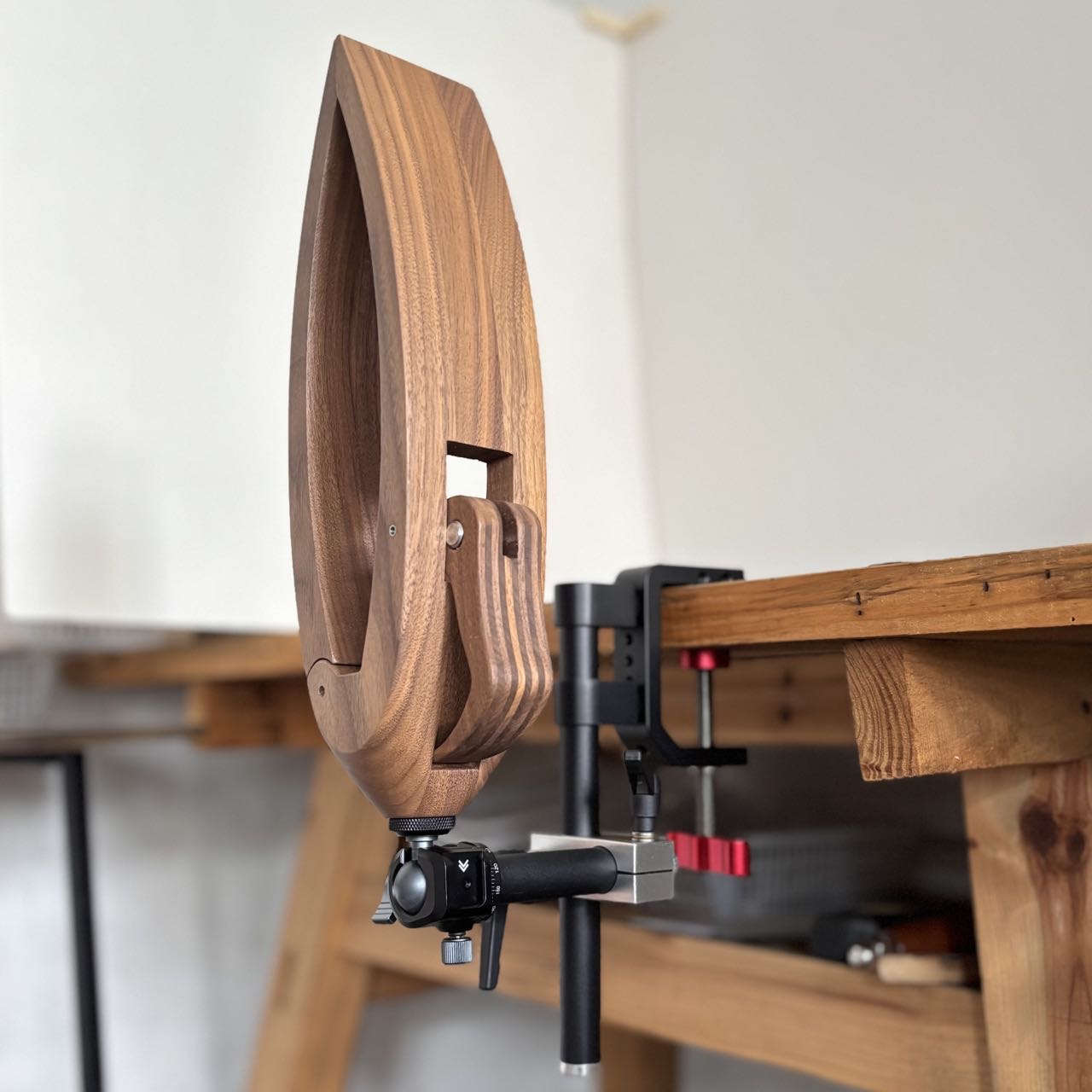 متعددة الوظائف 360 درجة الجلود - مراجعة Leather Stitching Pony Clamp وسعره